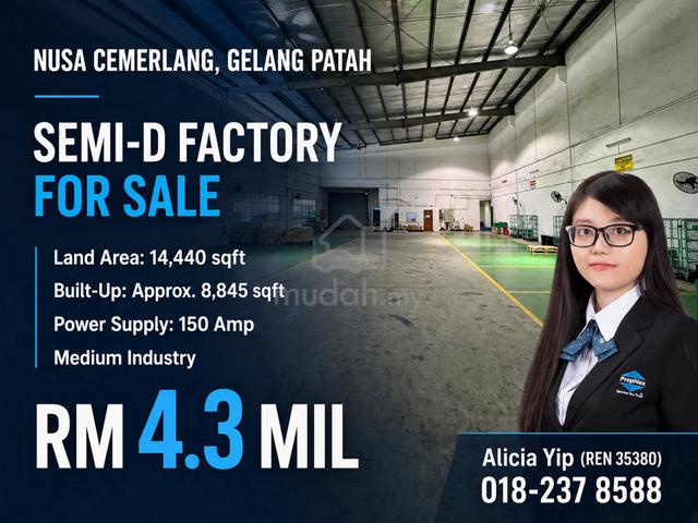 Nusa Cemerlang, Gelang Patah Semi-D Factory For Sale｜Extended Awning 1