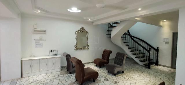 Three Storey Semi-detached House @ Batu Bukit, Tanjung Tokong 1