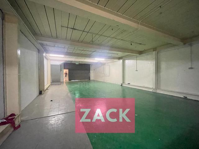 CORNER Unit 2 Storey Light Industry Factory EXTENDED BU 5000sqft 1