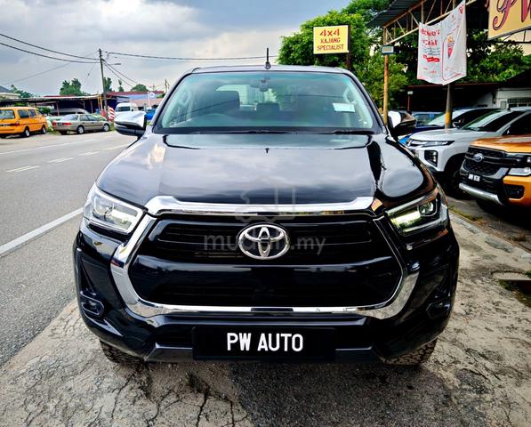 Toyota HILUX 2.4(A) V D/C VNT 6SPD 4wd 4X4 pickups - 3