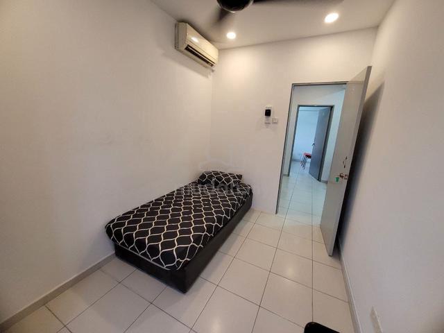 Bilik Sewa Male/Female Fully Furnished @ Seri Kembangan near MRT,Mines 1