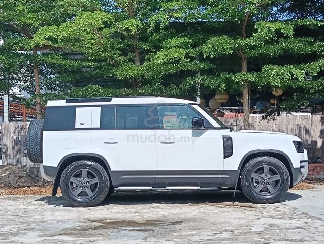 7k MILG 2023 Land Rover DEFENDER 2.0 110S P300 (A) - 3