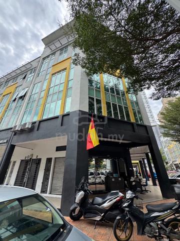 CORNER LOT NEAR MRT 9042ft 4 Storey Shop Lot Office Kota Damansara 1