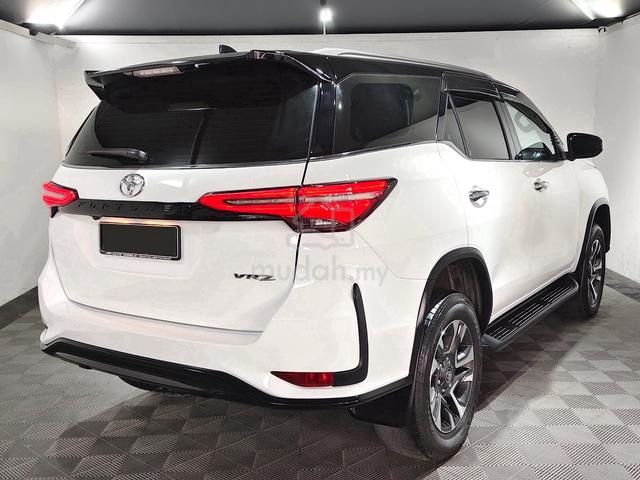 2021 Toyota Fortuner 2.8 4WD FULL SPEC LIKE NEW - 2
