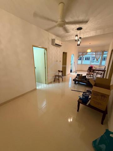 Bandar Sierra Apartment 1