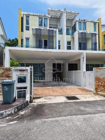 3-Storey Semi-D For Rent @ Permatang Damar Laut, Bayan Lepas, PENANG 1
