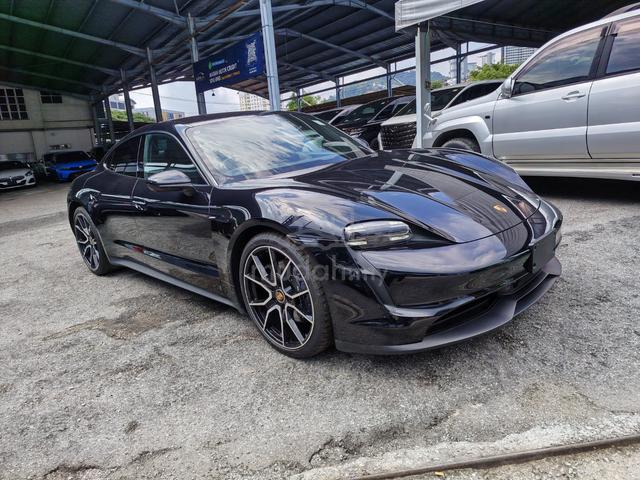 2023 Porsche TAYCAN Sedan Japan Spec - 1