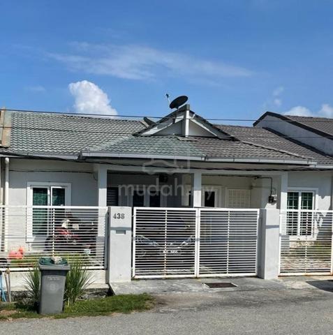 [Freehold Open] Taman Selasih Lukut Port Dickson teres setingkat 1