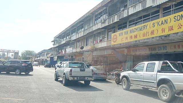 Mile 8 Taman Fortune Shop Apartment 1