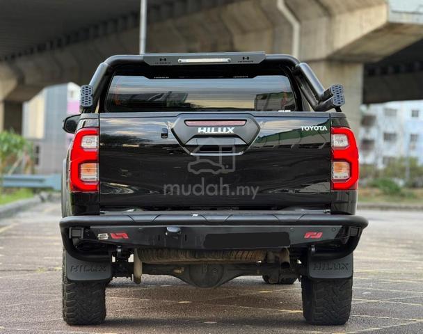 2022 Toyota HILUX 2.8 ROGUE (A) - 4