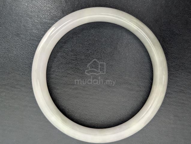 Myanmar Jade Bangle - photo 2 of 3