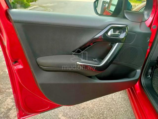 2013 Peugeot 208 1.6 (A) - 5