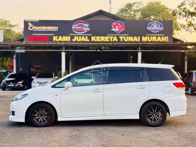 2011/2018 Toyota WISH 1.8 X (A) - 2