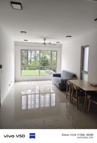 Emerald Hills 1