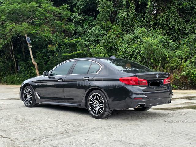 Bmw 530I 2.0 M-SPORT (CBU) G30 2017 | RM1700+/mth - 2