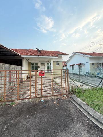 (Renovate) Jalan Balau, Bandar Penawar,Desaru,Kota Tinggi 1