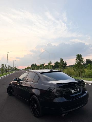 2010 Bmw 320i (CKD) 2.0 FACELIFT (A) - 2
