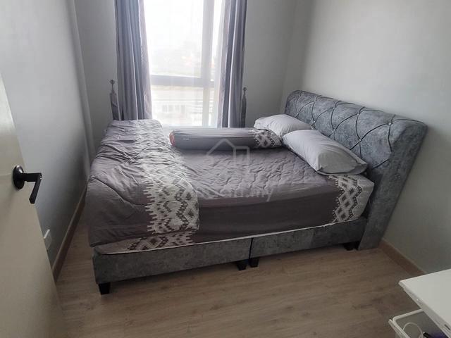 Piccadilly Service Residence @ Greentown 1