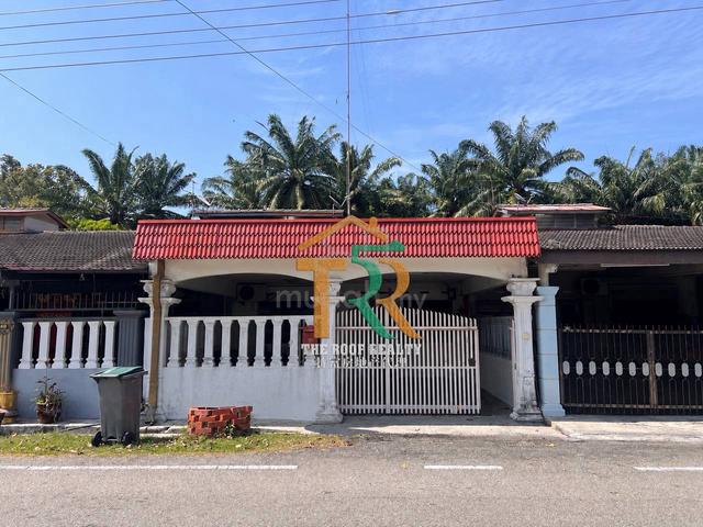 Single Storey Terrace Below Market Price Taman Bakariah Muar For Sale 1