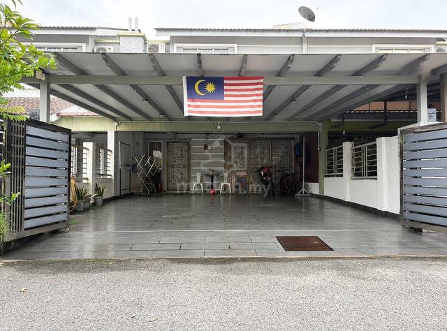 Big size + Renovated 🔥 2 Storey Seksyen 8 Bandar Baru Bangi 1
