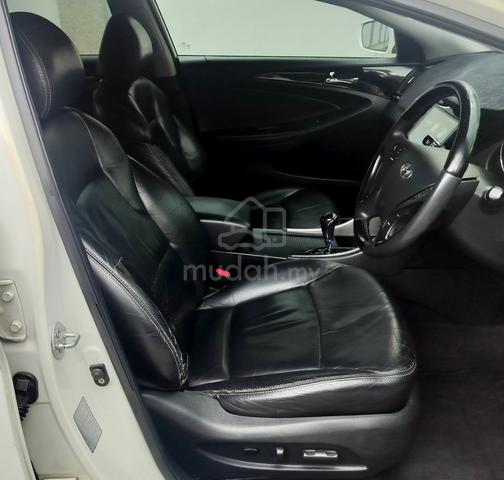 Hyundai SONATA YF 2.0(A)CVVT-i PREMIUM EDITION - 5