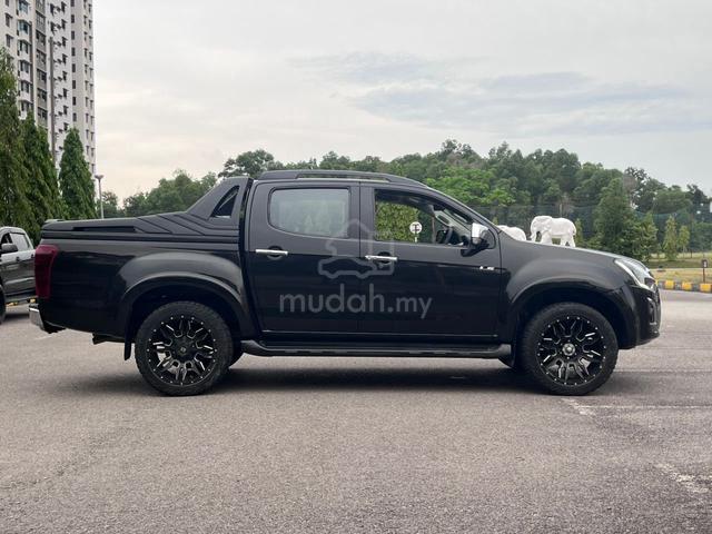 2017 Isuzu D-MAX 2.5 STANDARD 4X4 (A) F*LOAN - 5