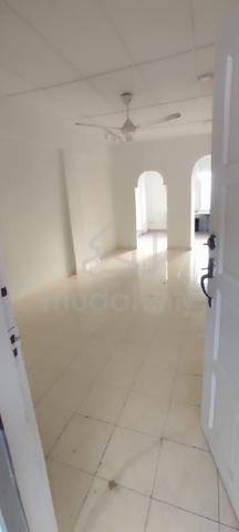Desa Mentari Flat (Block 1) 1