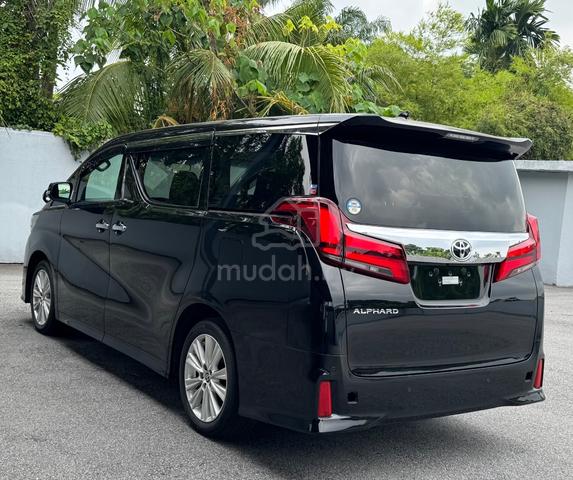 2021 Toyota ALPHARD 2.5 28k SUNROOF APPLE CARPLAY - 2