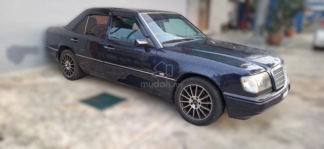 1995 Mercedes Benz 230TE 2.3 (A) - 2