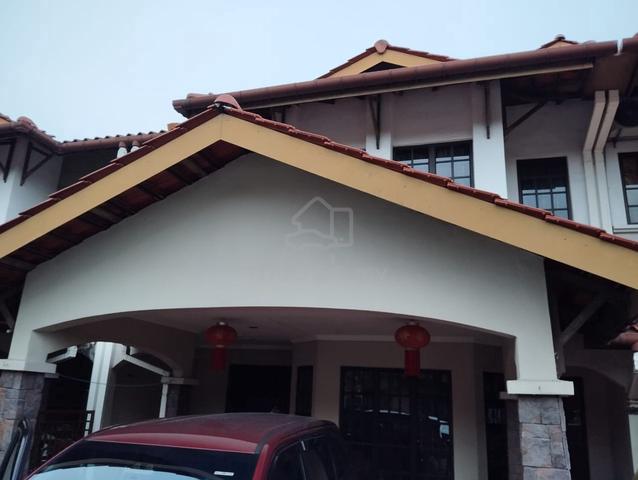 Double storey superlink terrace house at Bandar Tun Hussein Onn,Cheras 1