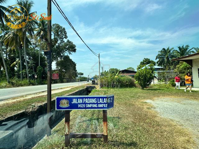 Simpang Ampat Jalan Tasek (Road side) 1st grade freehold Land Sale 1