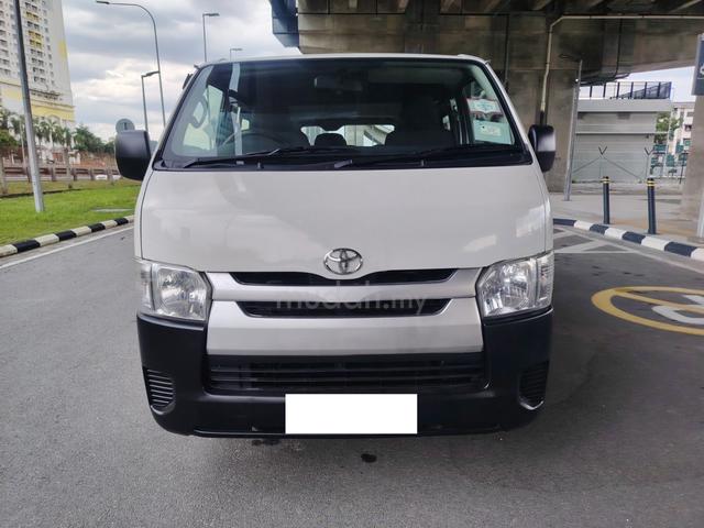 2017 Toyota Hiace 2.5 (M) 14 Seat Roof Air-Cond - 2