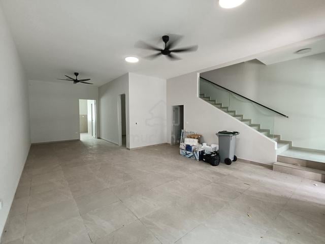Taman Molek Residen Melaka Double Storey Terrace For Rent 1