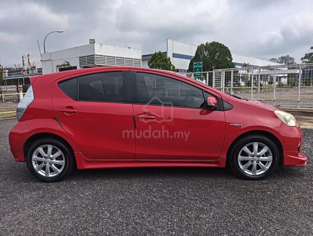 2013 Toyota PRIUS C 1.5 (HYBRID) NHP10R (A) - 1