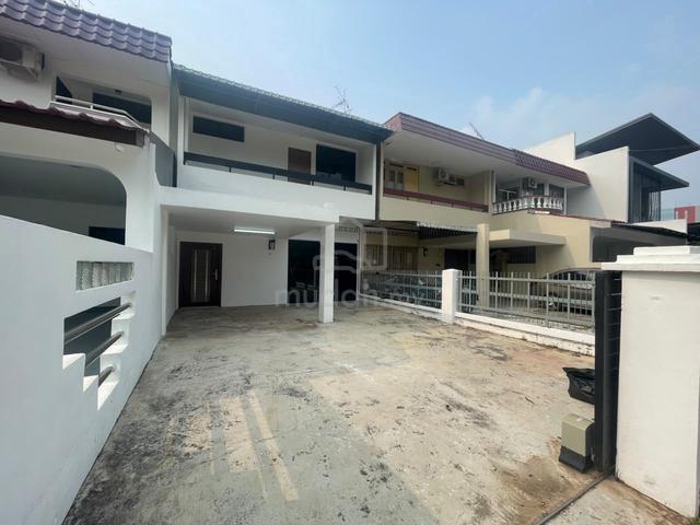 2 Storey Terrace House , Taman Tasek , Larkin , Unblock View , 22x75 1