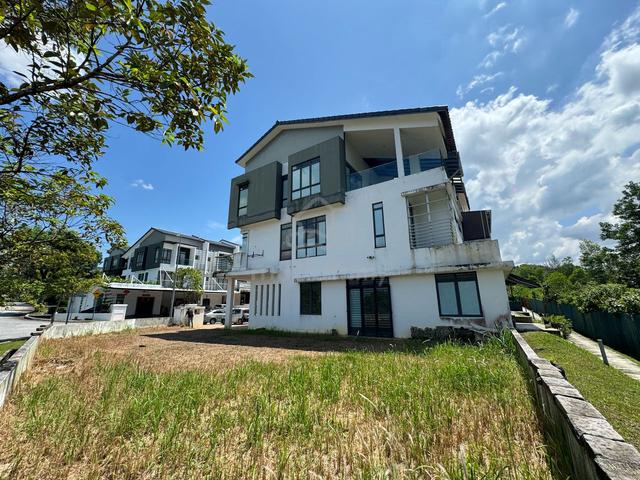 [3900 Sf] 3 Story CORNER Terrace House, Lake Club Parkhome, Rawang 1
