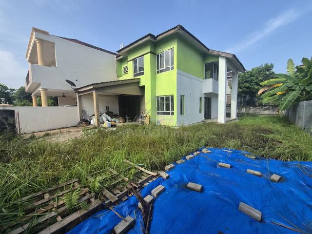 REFURBISHED - 2-Storey Terrace House Bandar Tasik Puteri Blok 3 @ Rawa 1