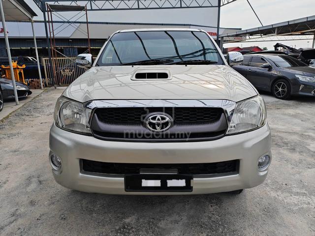 2011 Toyota HILUX 3.0 G (A) Boleh Loan - 3