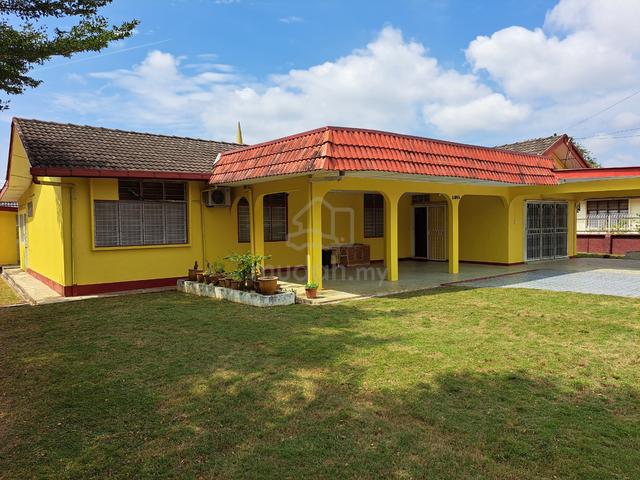 TELUK SISEK BIG 1-storey Bungalow Big Land 1