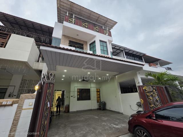 Taman Bayu Aman 3-Storey For Sale 1