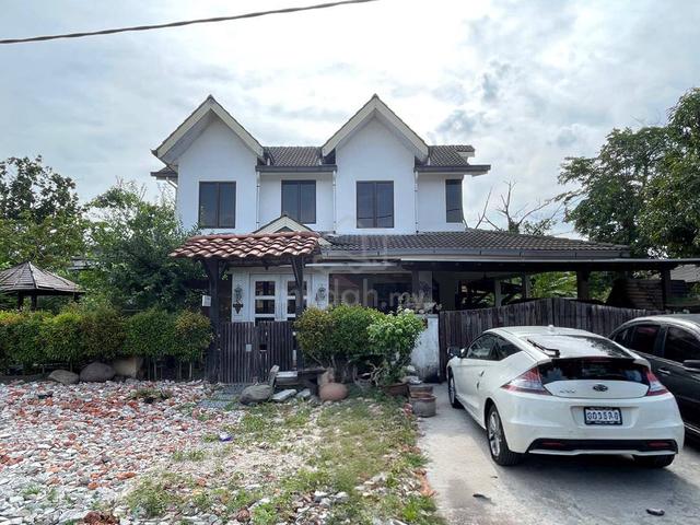 Double Storey Bungalow Kg Langkas Tambahan, Bt 13, Puchong 1