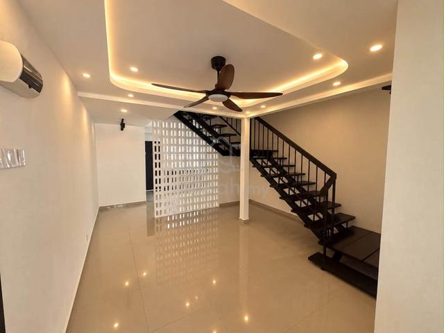 FREEHOLD| RENOVATED Taman Rasah Jaya Double Storey Facing Open 1