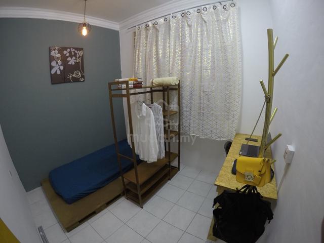 Single Room Ladies Only at Angkasa Apartment Ph1, Menggatal 7 flr 1