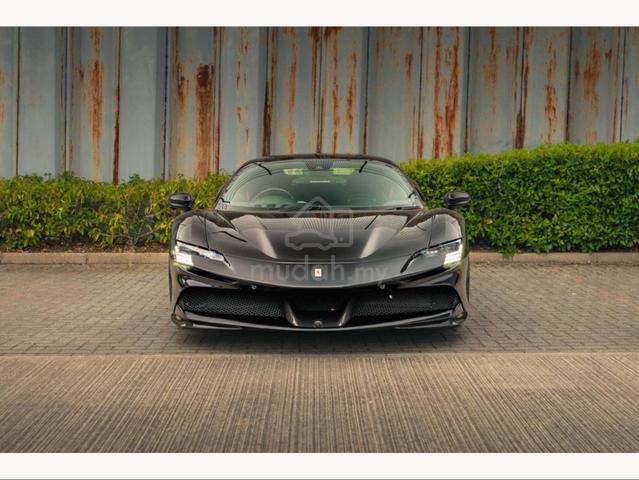 2022 Ferrari SF90 STRADALE 3.9 Huge Carbon Options - 5