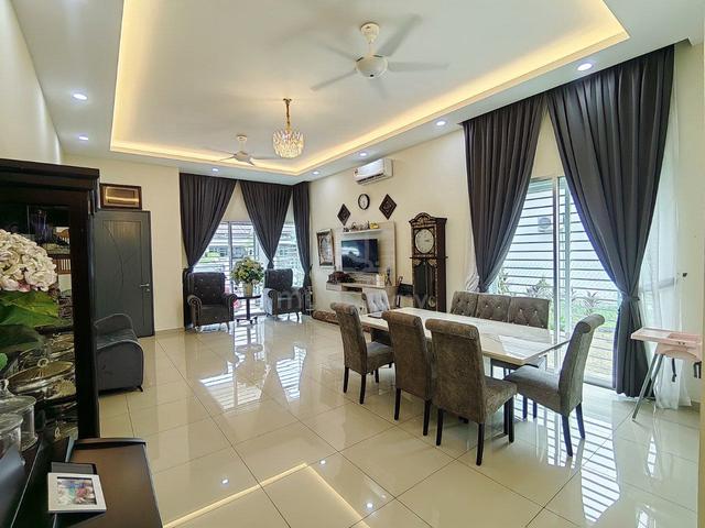 RUMAH CANTIK Single Storey Semi D Taman Bentara Telok Panglima Garang 1