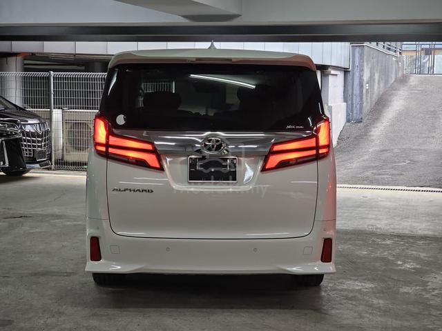 2023 Toyota ALPHARD 2.5 SC SROF 2PD 7STR 26K KM - 4
