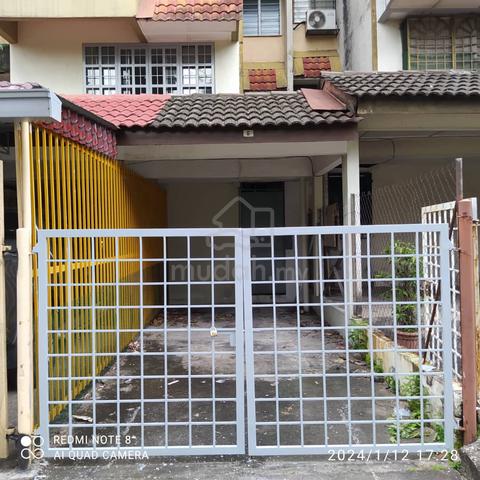 (3storey Townhouse Extra Parking)Taman Midah Cheras Townhouse For Rent 1