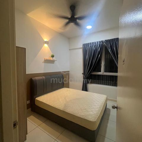 Private & Comfortable Room in JB | Ideal for SG Commuters 1