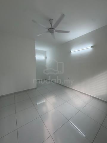 Good Price Master Room in Landed House Johor Bahru For Rent 1