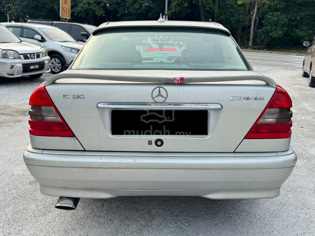 Mercedes Benz C220 2.2 CBU AMG SportRims/SunRooF - 4